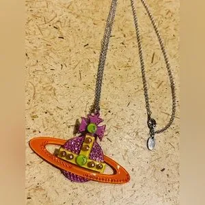 vivienne westwood ビッグ オーブ perspex ネックレス vivienne westwood ビッグ オーブ perspex ネックレス - メルカリ